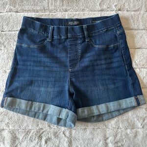 Judy Blue Dark Blue Denim Roll-Cuff Women’s Shorts, Size Large